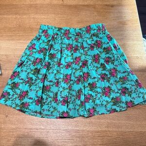 Forever 21 green Floral A-Line Skirt
